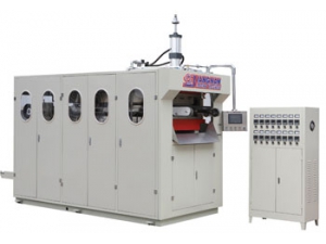 Plastic Thermoforming Machine