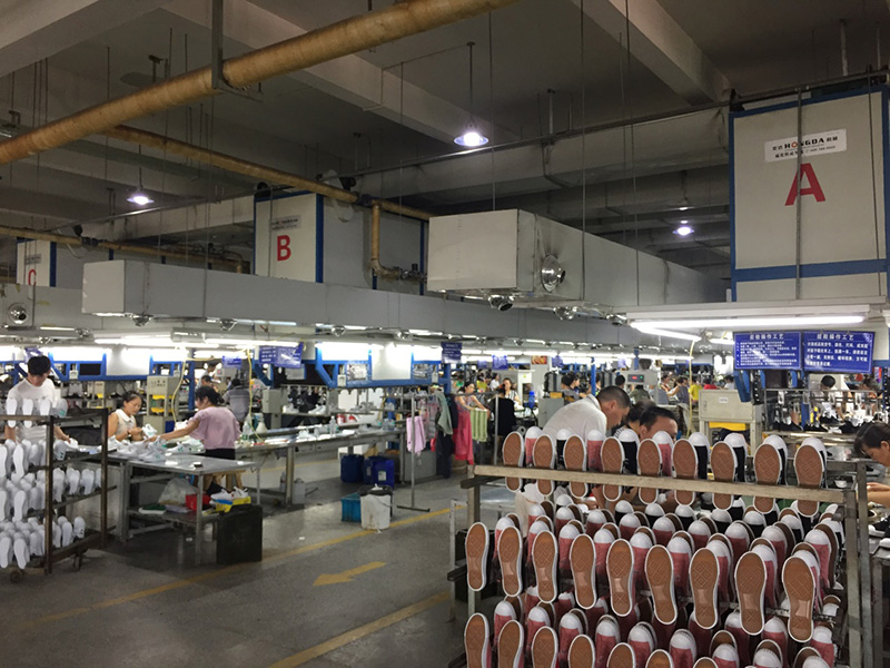 Fabrica vans clearance